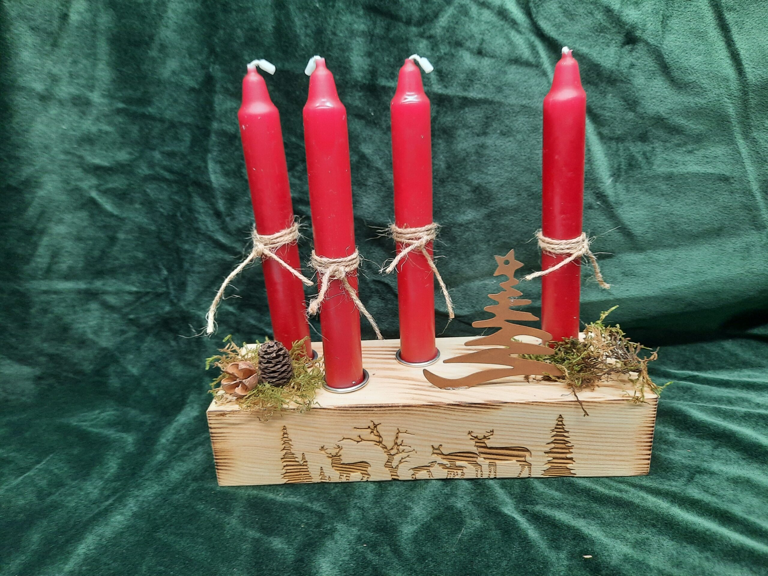 Holzgesteck Natur mit Gravur für 4 Stabkerzen