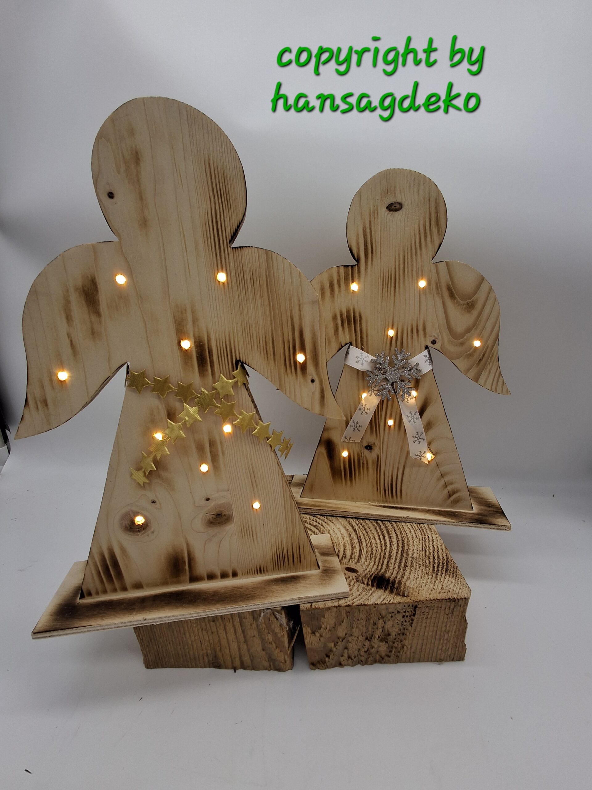A-Engel aus Fichten Holz  mit LED Beleuchtung (Timer Funktion)