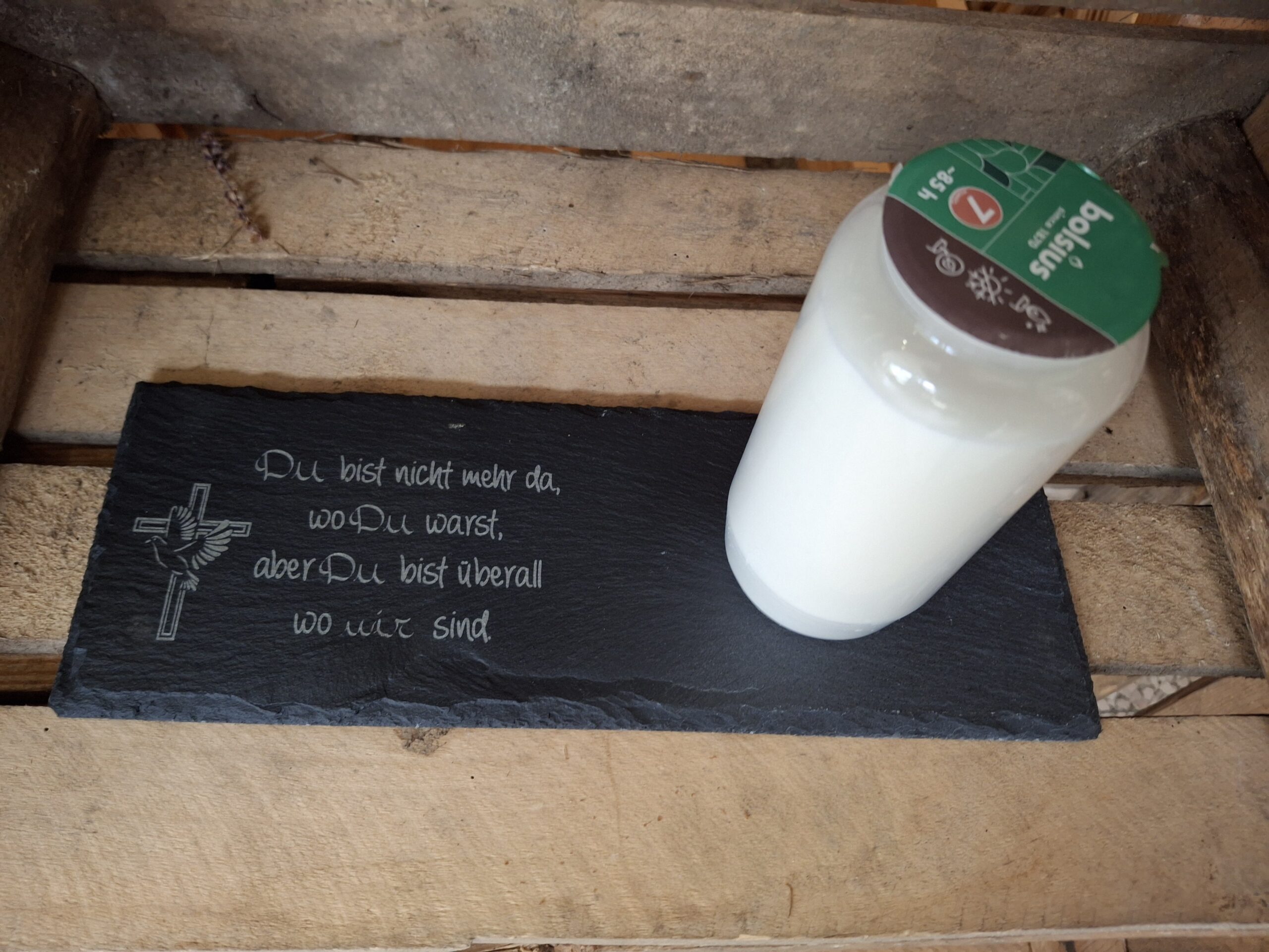 Schieferuntersetzer graviert für Grabdeko - Du bist nicht mehr da,..
